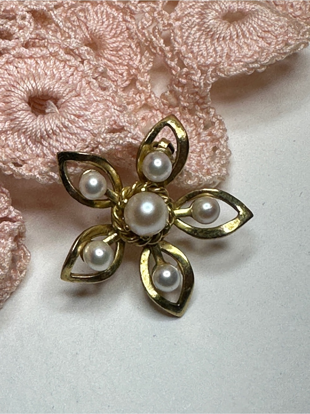 Vintage Creed 12k GF Gold Filled Pearl Flower Pendant